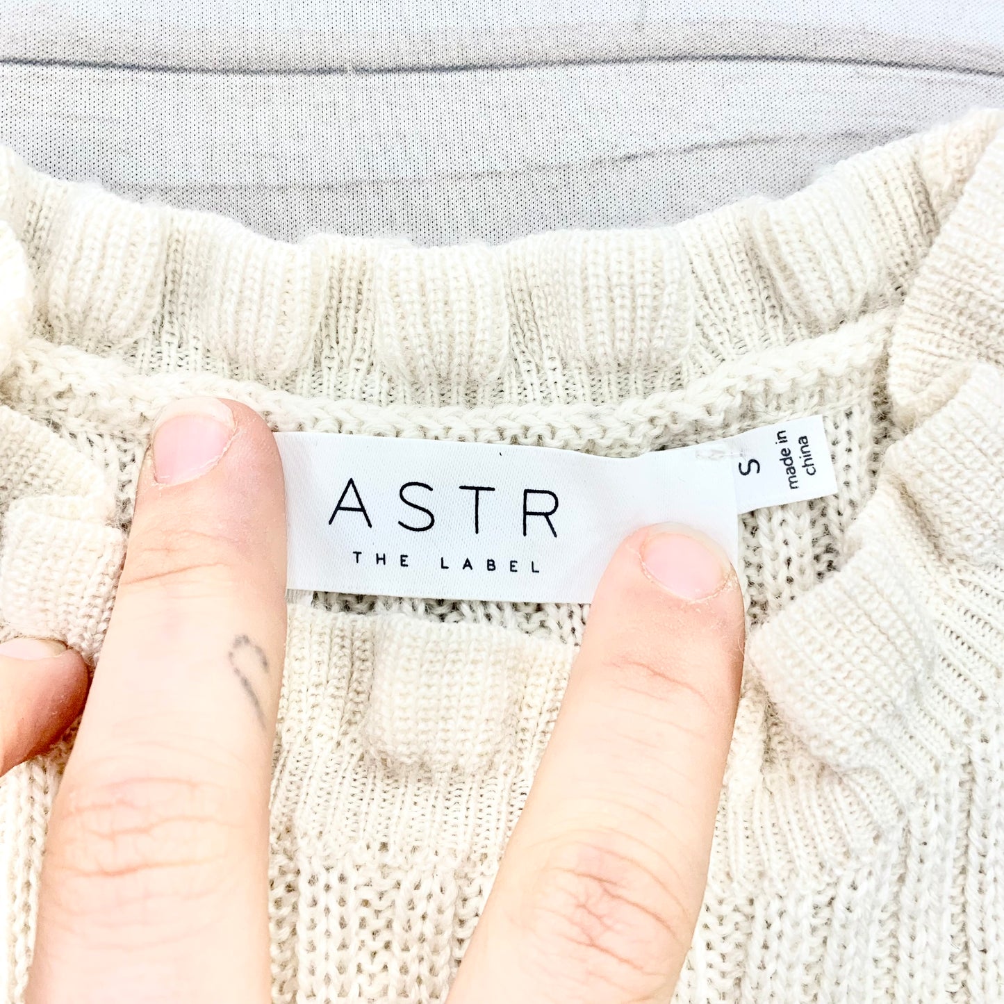 Sweater Short Sleeve By Astr  Size: S