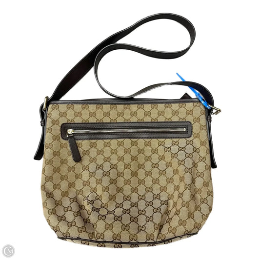 Crossbody Luxury Designer By Gucci, Size: Medium