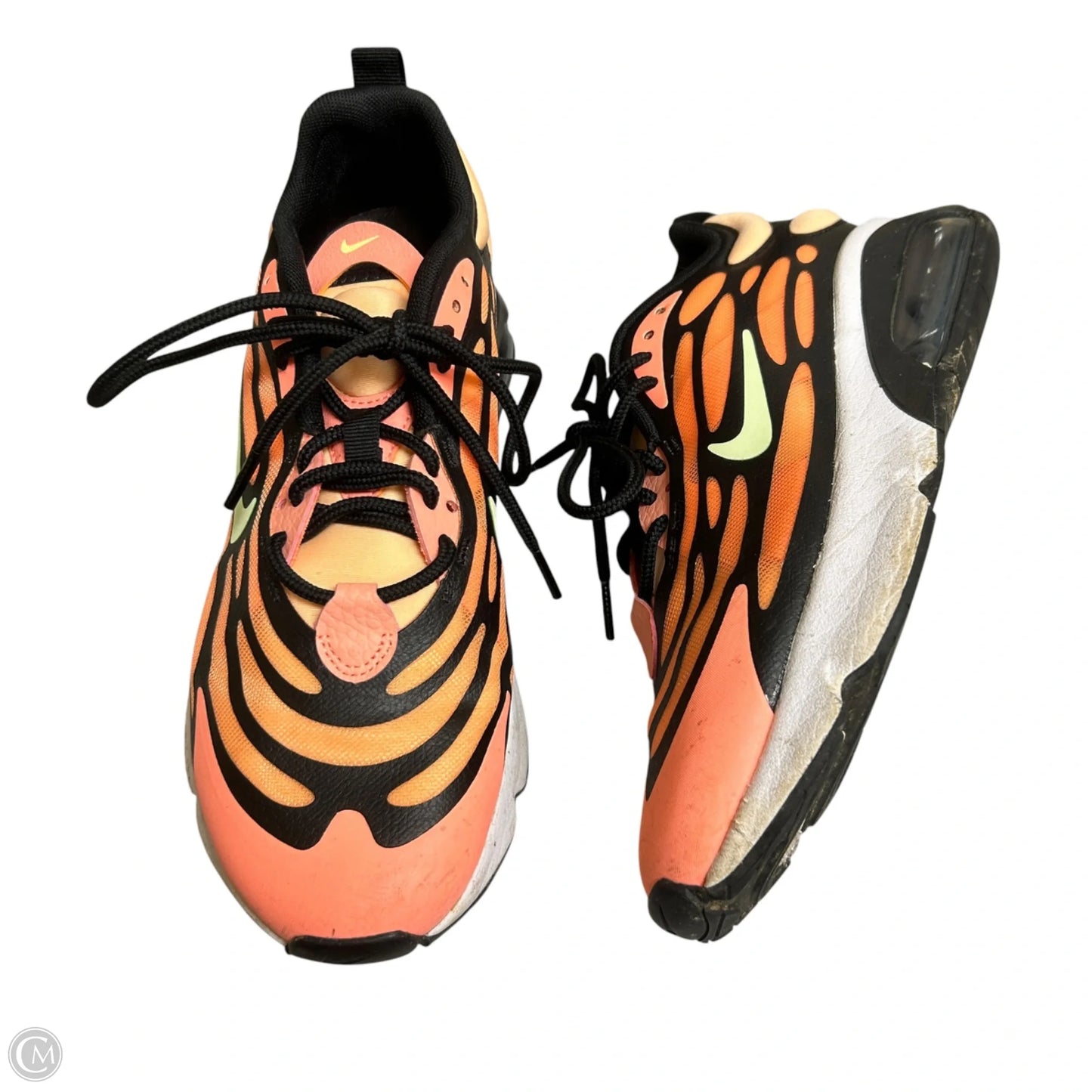 Shoes Sneakers By Nike In Black & Orange, Size: 7.5