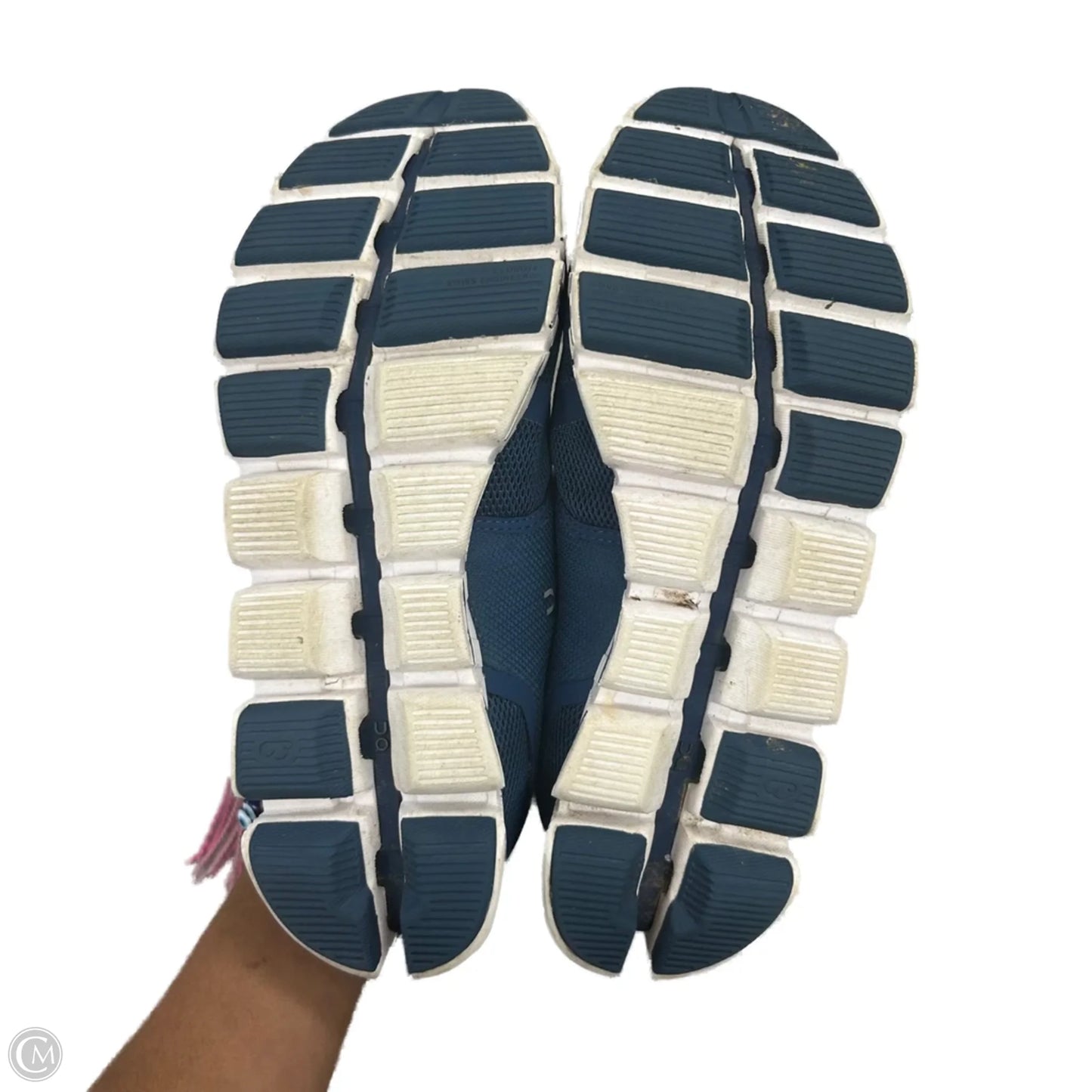 Shoes Athletic By On Cloud In Blue & White, Size: 6