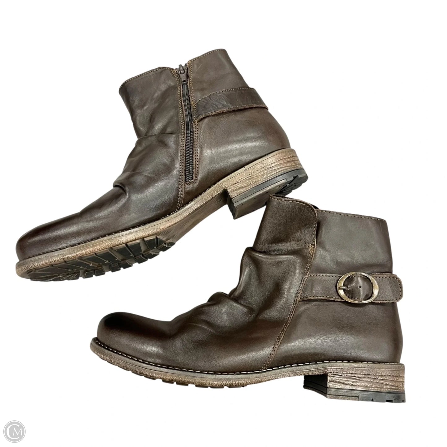 Boots Ankle Heels By Avellini In Brown, Size: 9.5