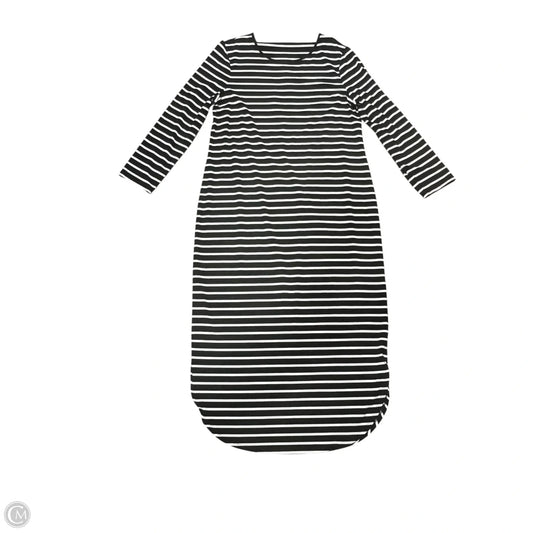Dress Casual Maxi By Chicos In Striped Pattern, Size: 8