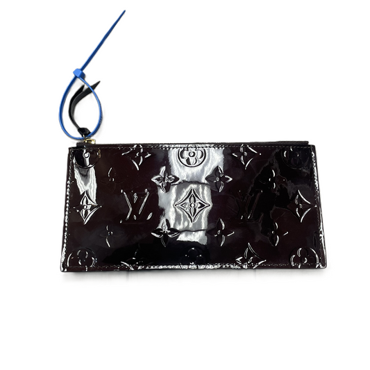 Wallet Luxury Designer By Louis Vuitton, Size: Medium