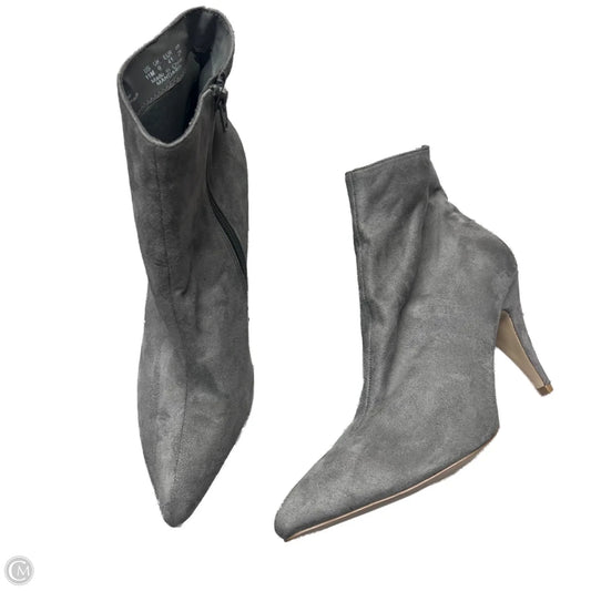 Boots Ankle Heels By Carlos By Carlos Santana In Grey, Size: 11