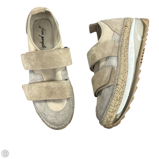 Shoes Sneakers By Free People In Beige, Size: 8.5