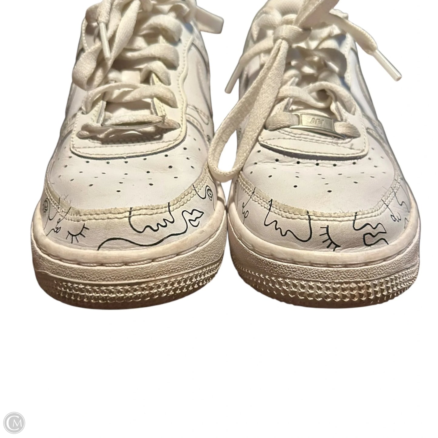 Shoes Sneakers By Nike In White, Size: 7