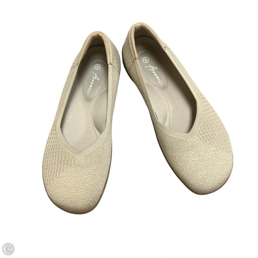 Shoes Flats By Arromic In Cream, Size: 8