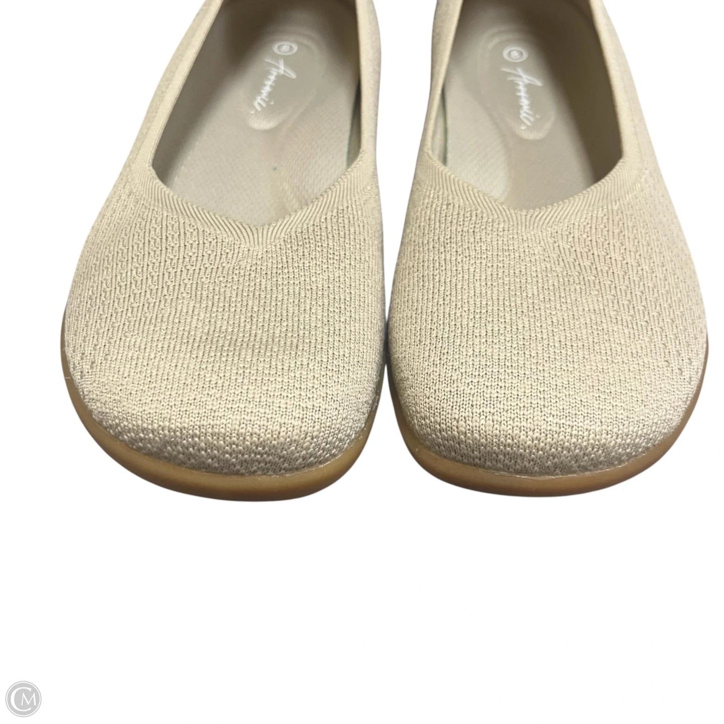 Shoes Flats By Arromic In Cream, Size: 8