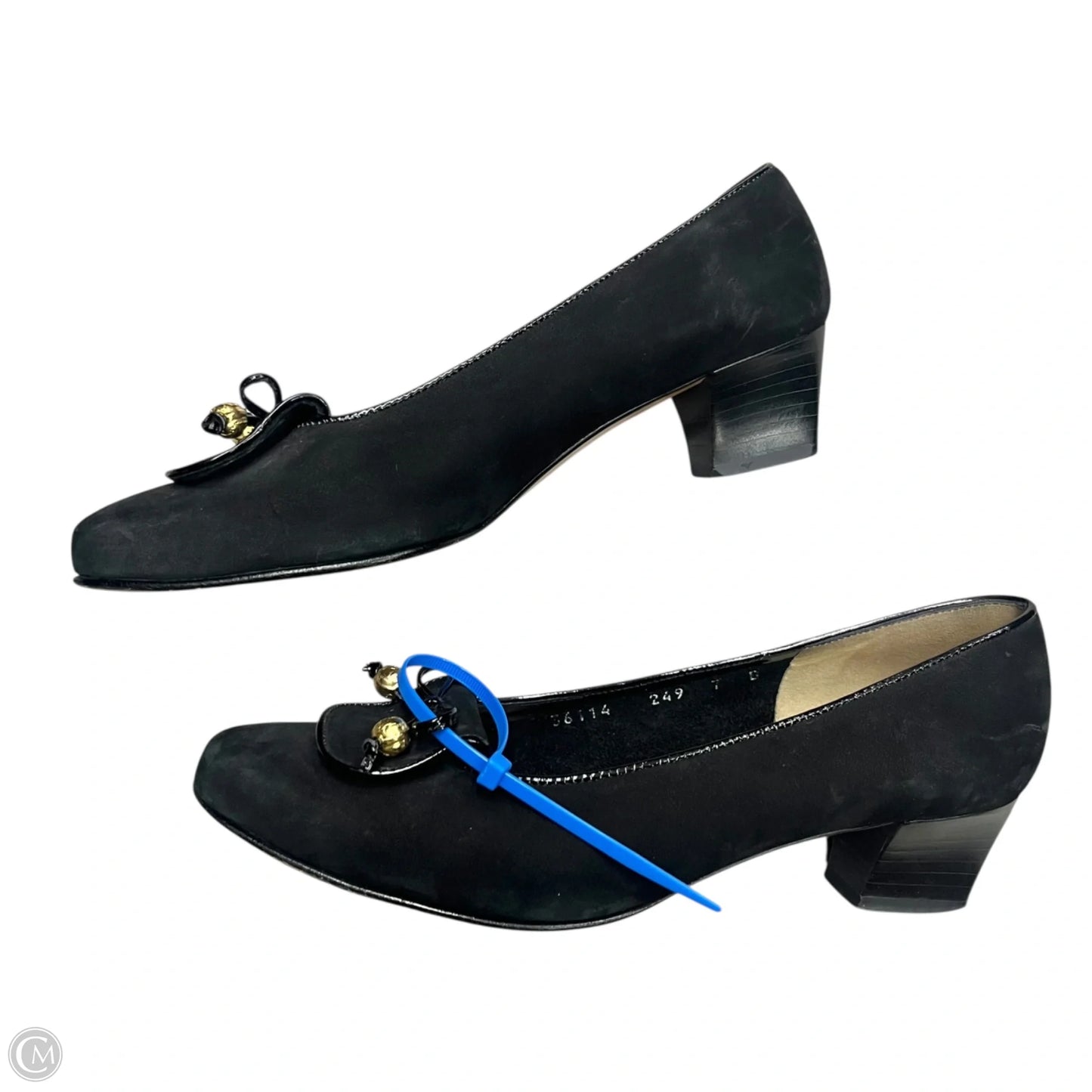 Shoes Luxury Designer By Salvatore Ferragamo In Black, Size: 7