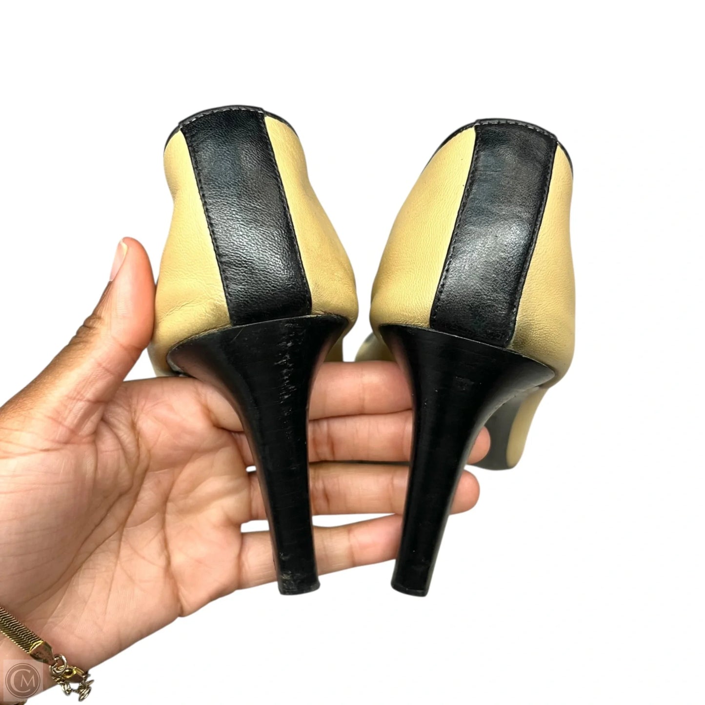 Shoes Luxury Designer By Chanel In Black & Cream, Size: 9.5