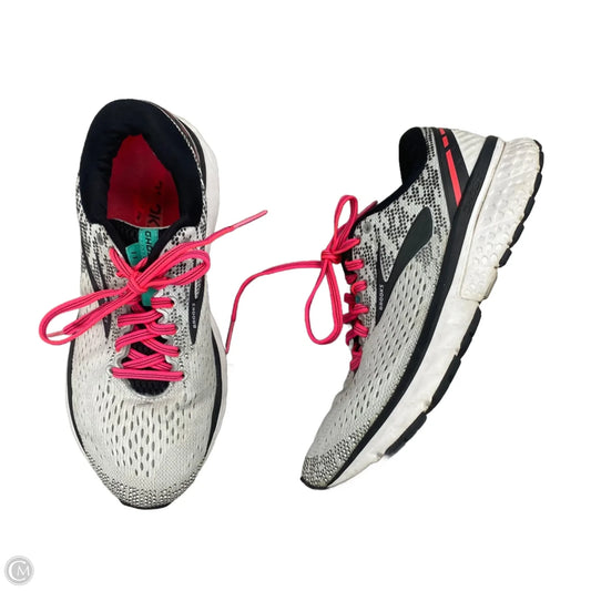 Shoes Athletic By Brooks In Grey & Pink, Size: 8