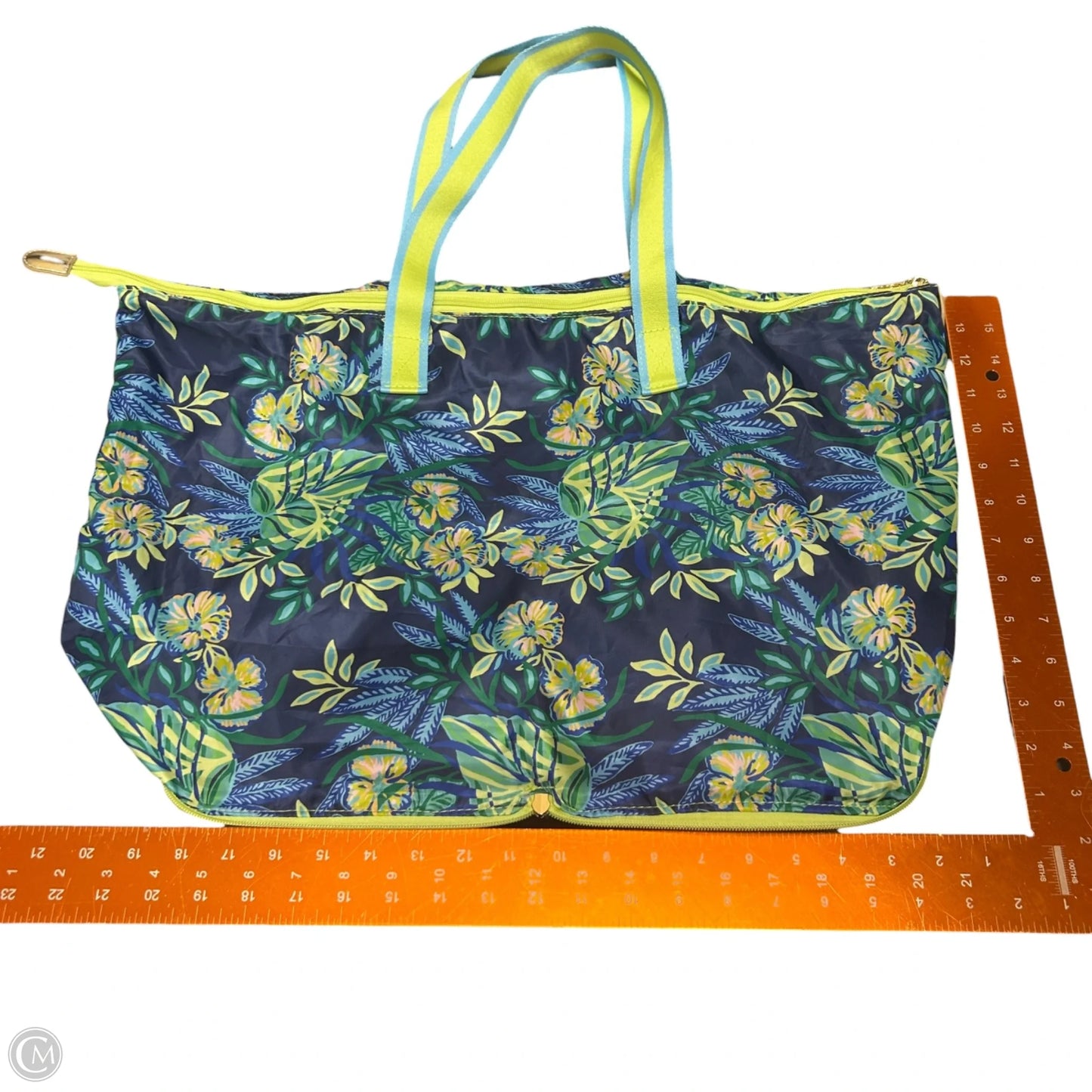 Tote Designer By Lilly Pulitzer, Size: Medium