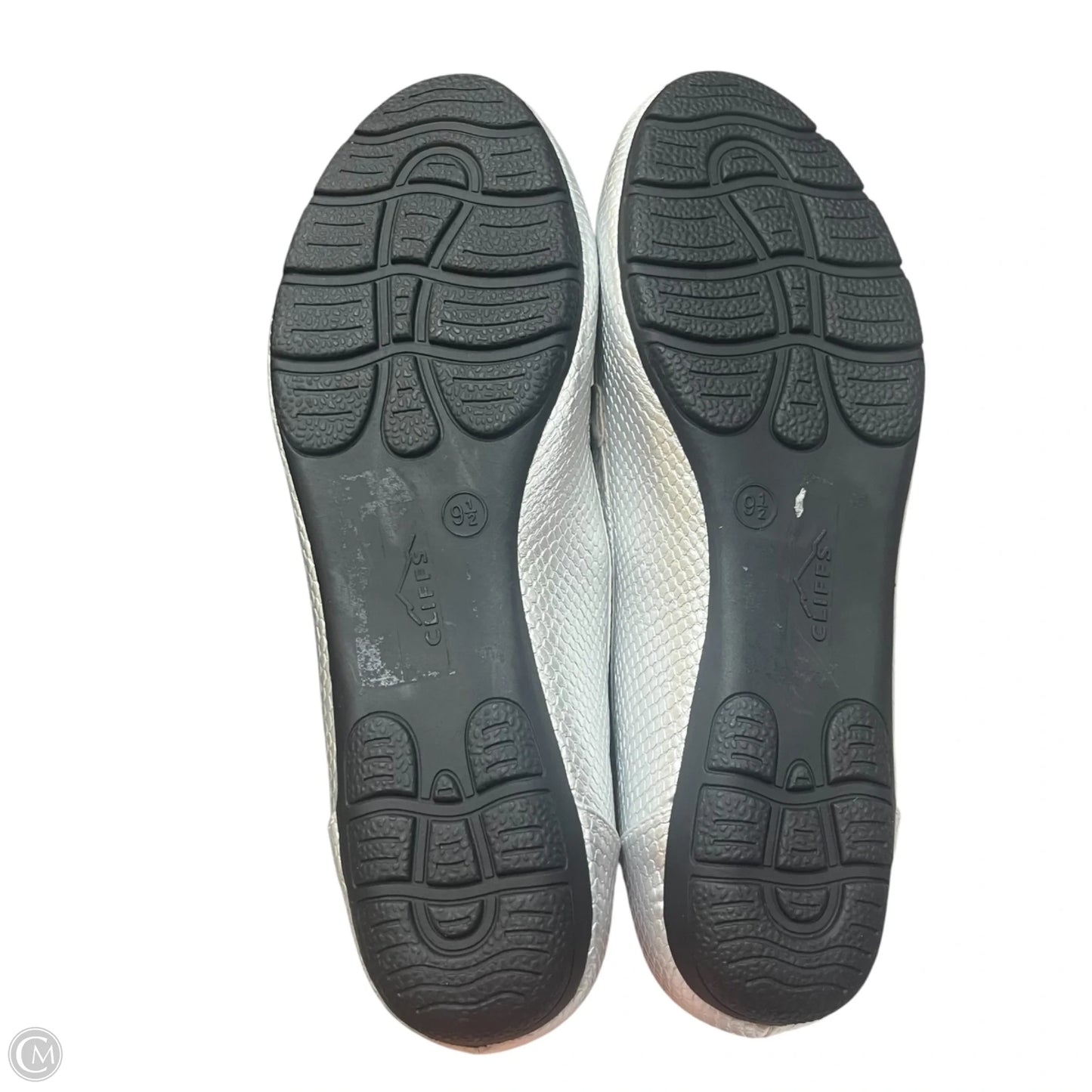 Shoes Flats By Cliffs By White Mountain In Silver, Size: 9.5