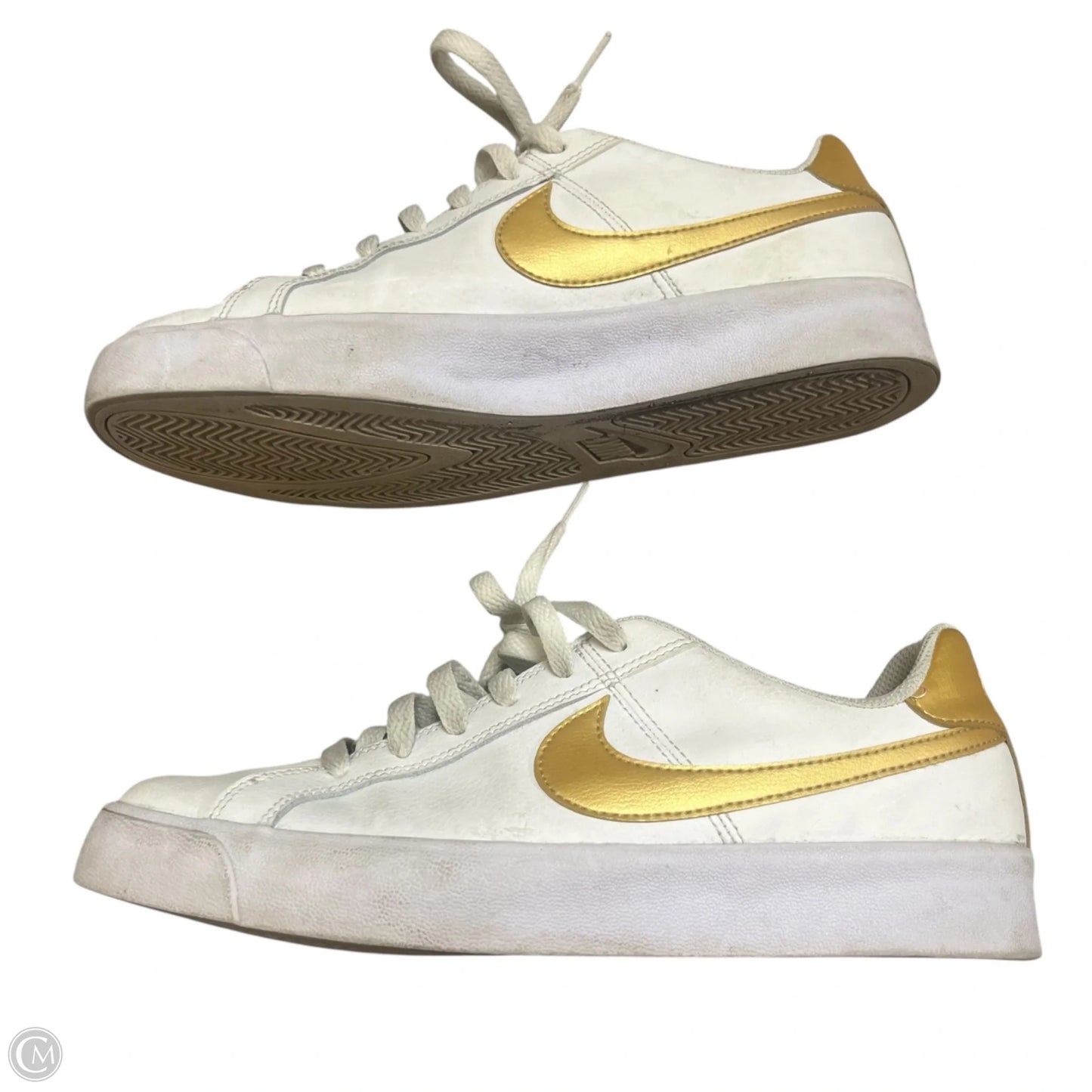 Shoes Sneakers By Nike In White, Size: 10