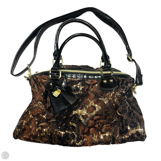 Handbag By Betsey Johnson, Size: Medium