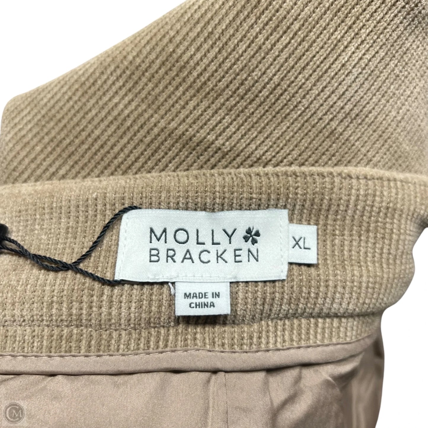 Skirt Mini & Short By Molly Bracken In Beige, Size: Xl