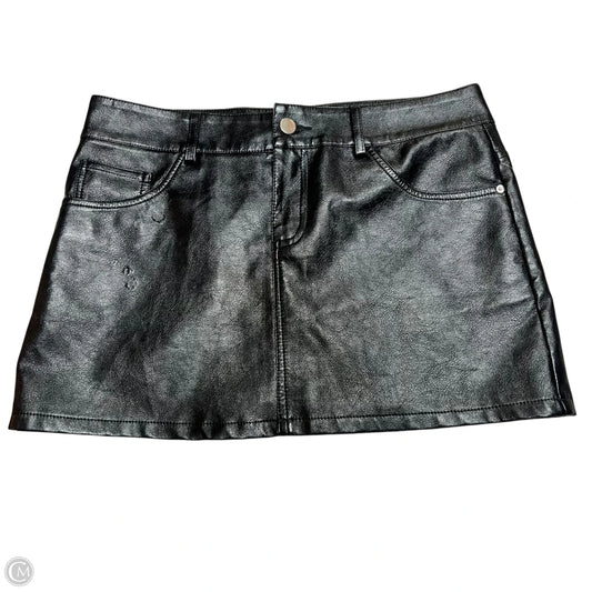 Skirt Mini & Short By Edikted In Black, Size: M
