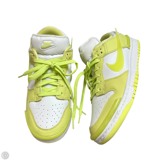 Shoes Sneakers By Nike In Green & White, Size: 10.5