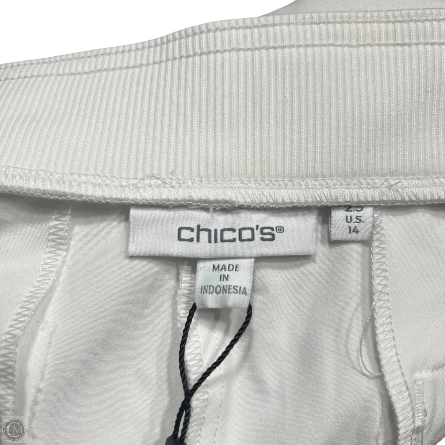 Athletic Pants By Chicos In White, Size: L