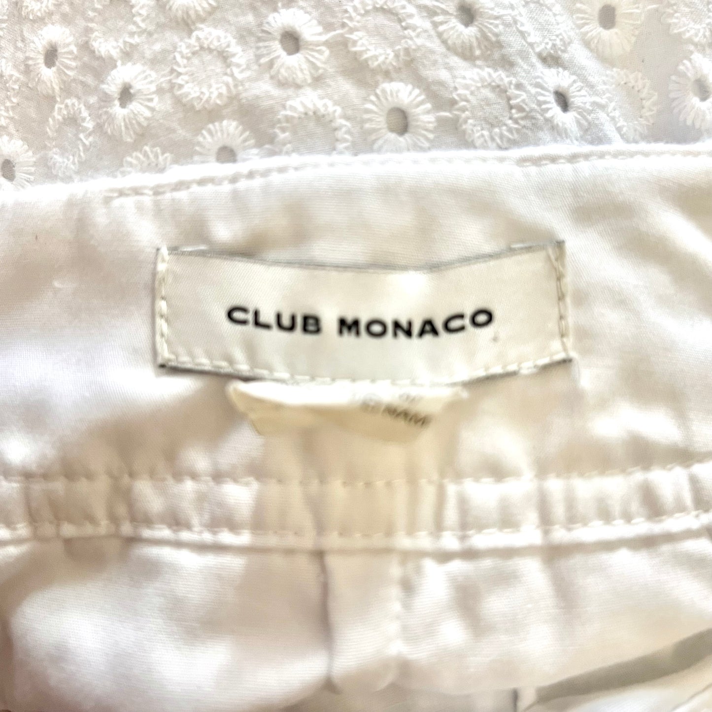 Shorts By Club Monaco  Size: 6