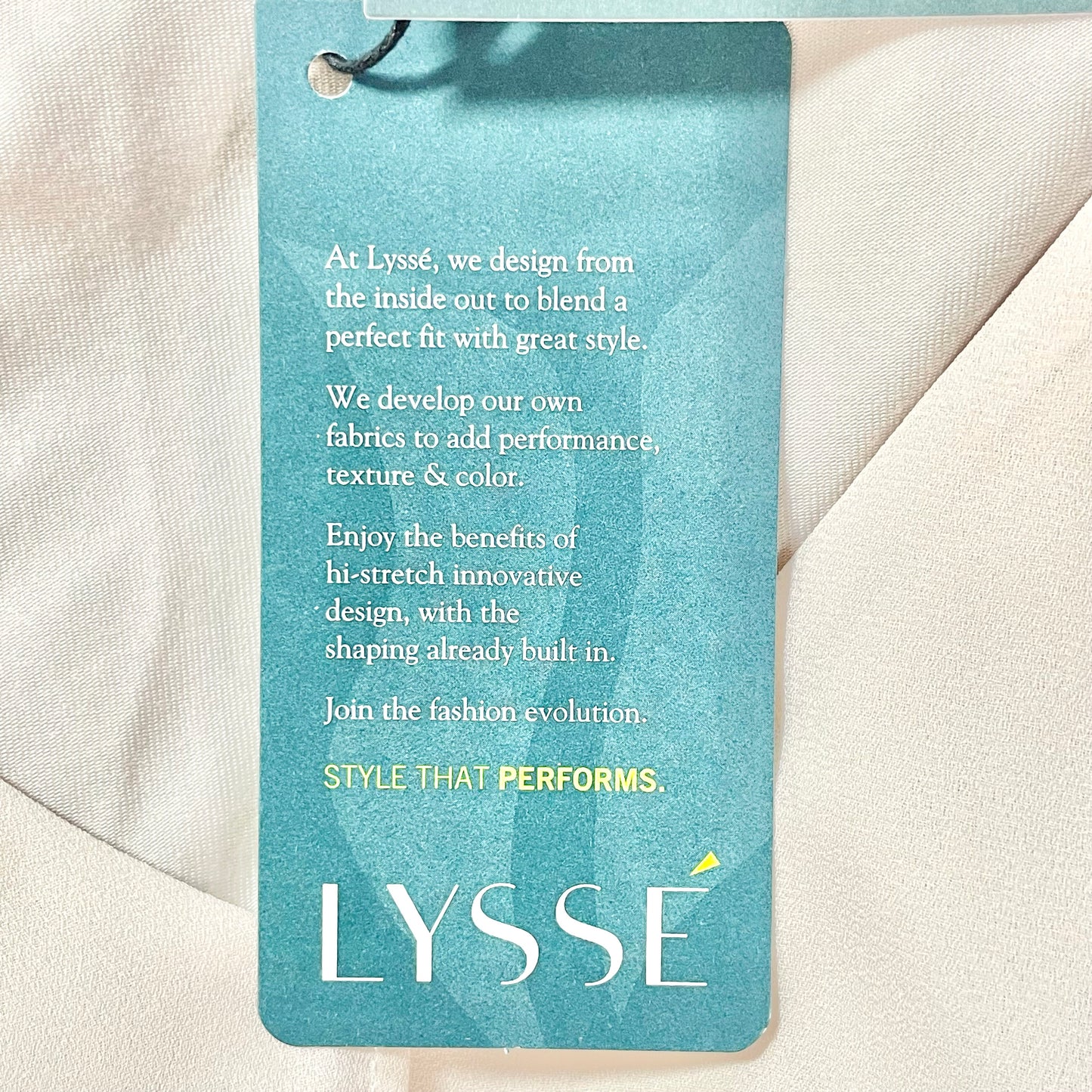 Top Long Sleeve By Lysse  Size: L