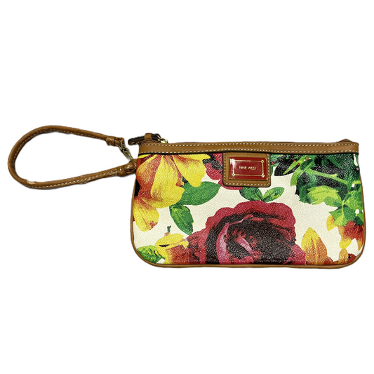 Wristlet By Nine West, Size: Medium