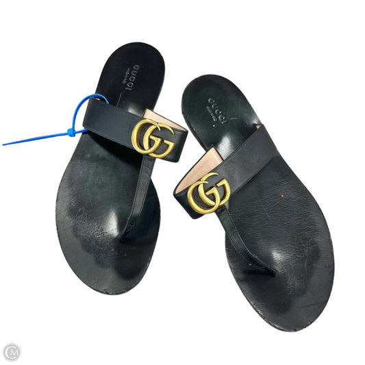 Sandals Luxury Designer By Gucci In Black & Gold, Size: 9