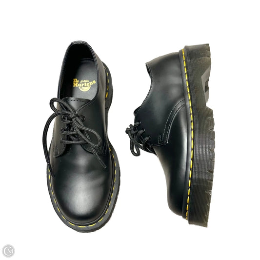 Shoes Flats By Dr Martens In Black, Size: 6
