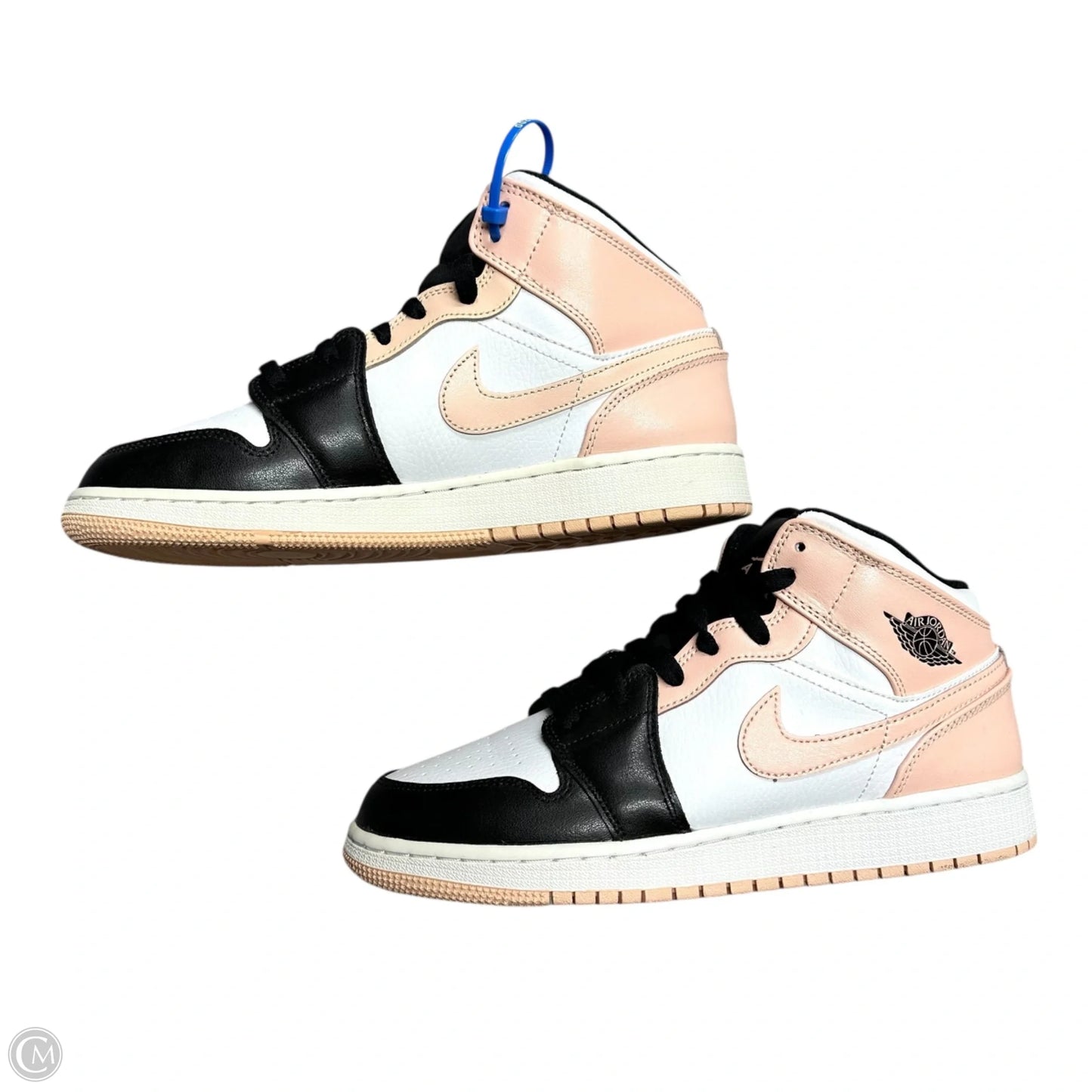 Shoes Luxury Designer By Jordan In Black & Pink, Size: 8.5