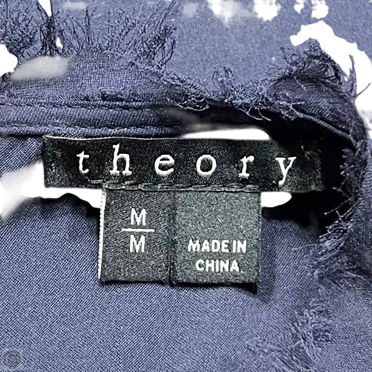 Top Sleeveless By Theory In Navy, Size: M