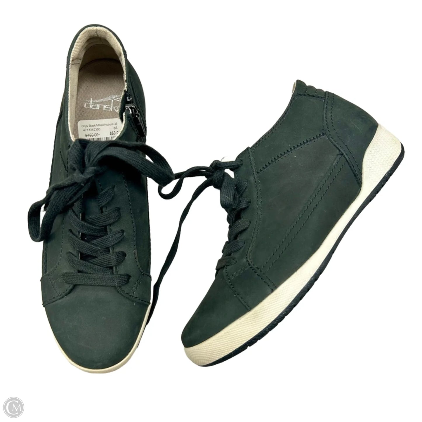 Shoes Flats By Dansko In Black, Size: 6