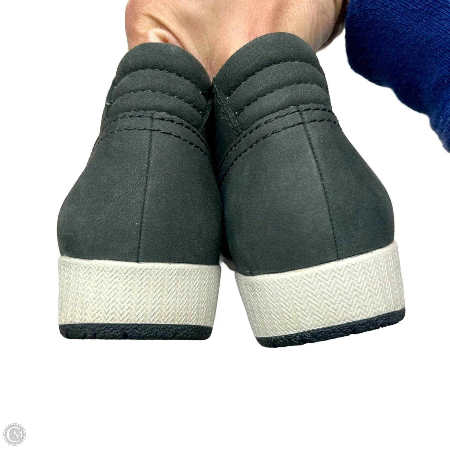 Shoes Flats By Dansko In Black, Size: 6