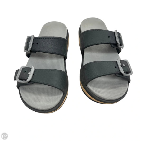 Sandals Flats By Dansko In Black, Size: 6.5