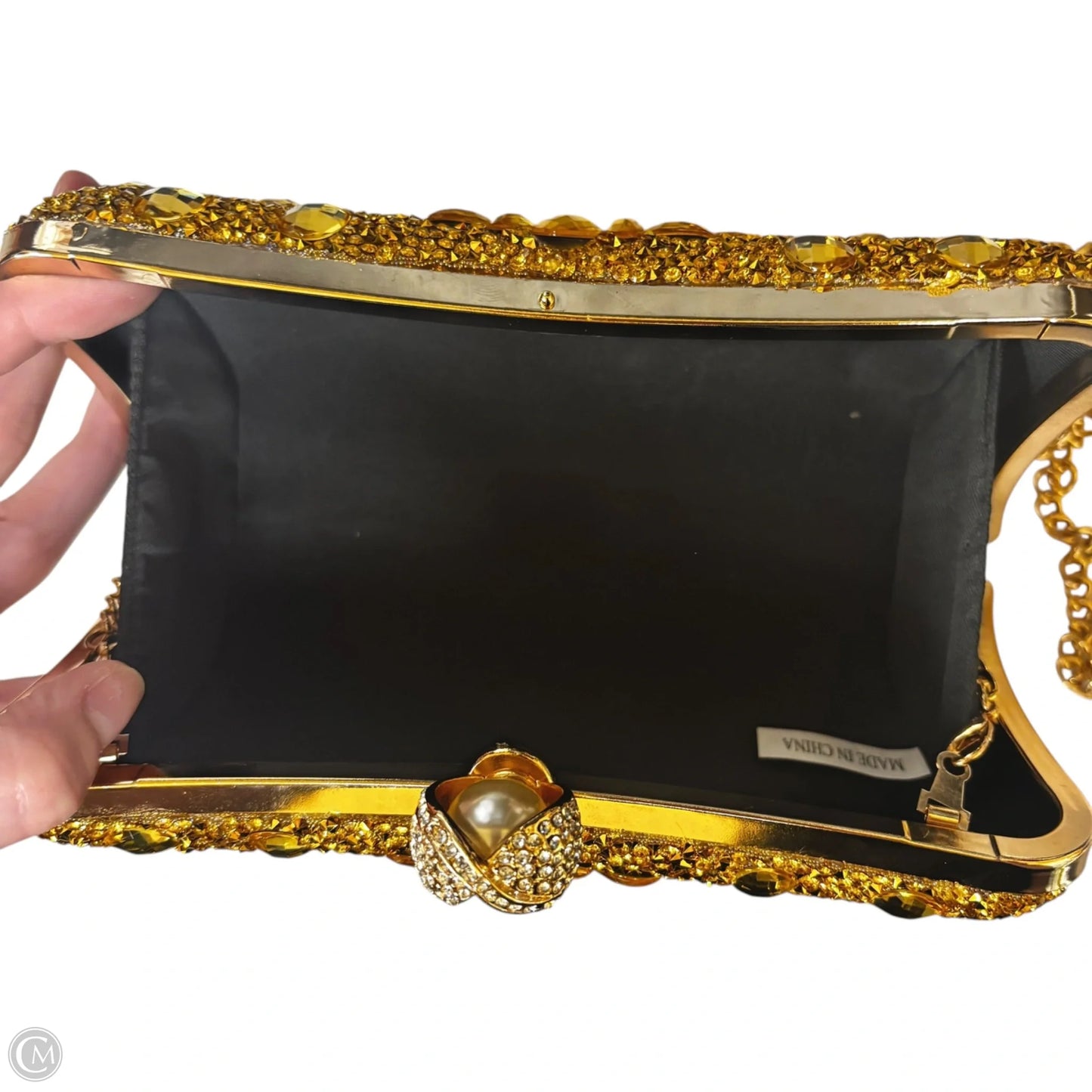 Clutch, Size: Small