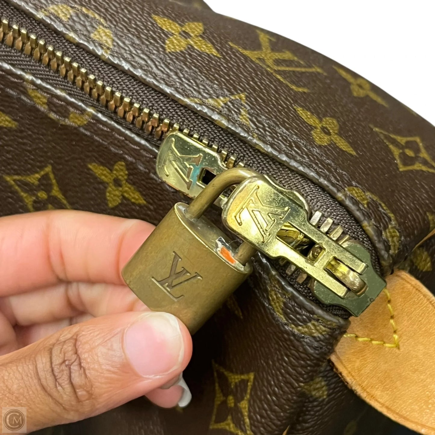 Duffle And Weekender Luxury Designer By Louis Vuitton, Size: Large
