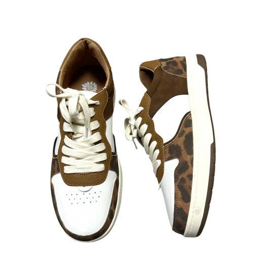 Shoes Sneakers By Yellow Box In Animal Print, Size: 10
