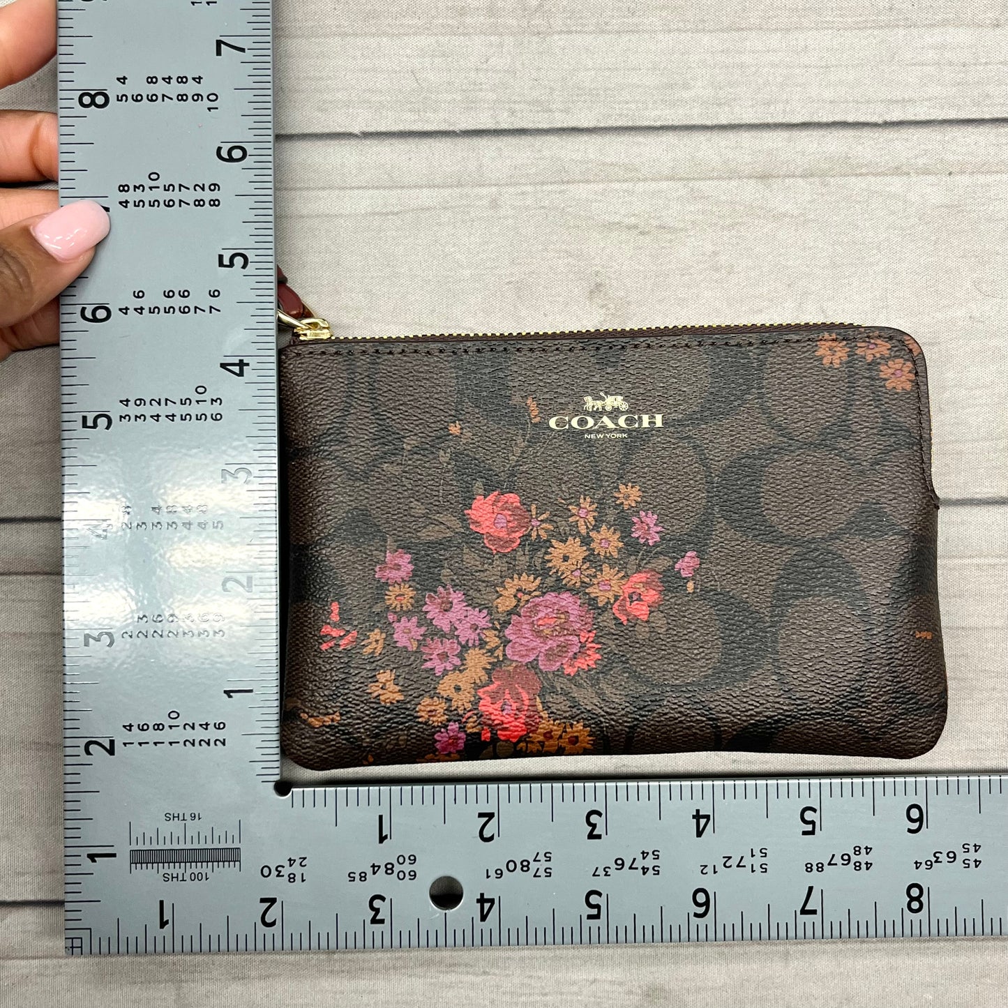 Wristlet Designer By Coach, Size: Medium