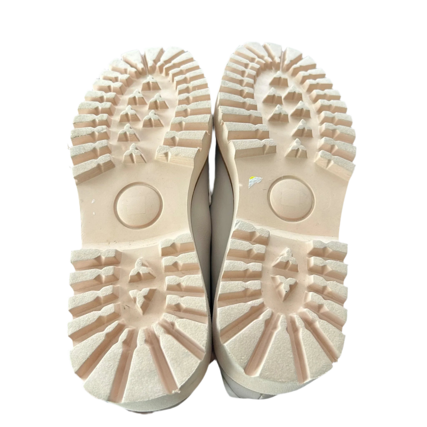 Shoes Flats By CCocci In Taupe, Size: 9