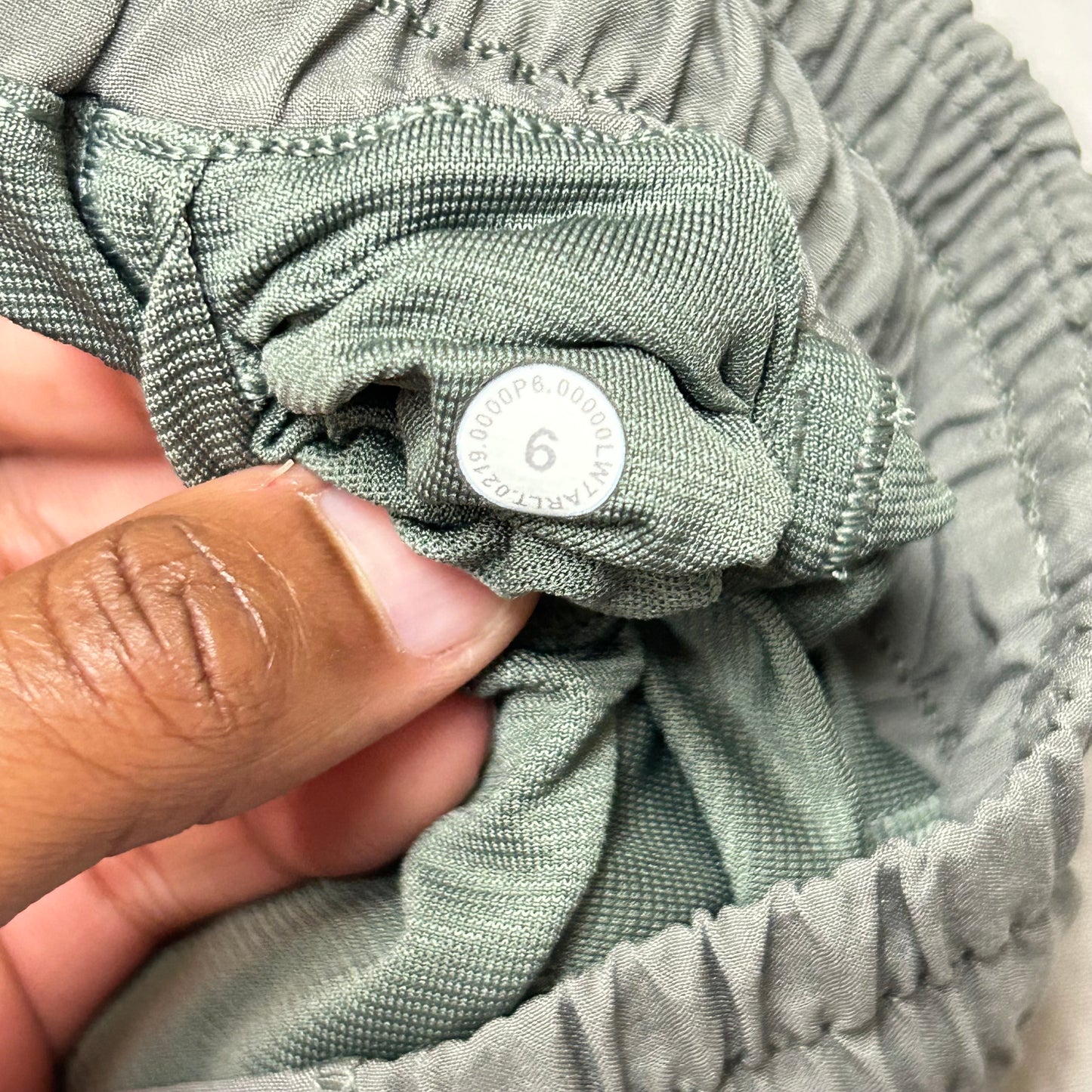 Athletic Shorts By Lululemon In Green, Size: 6
