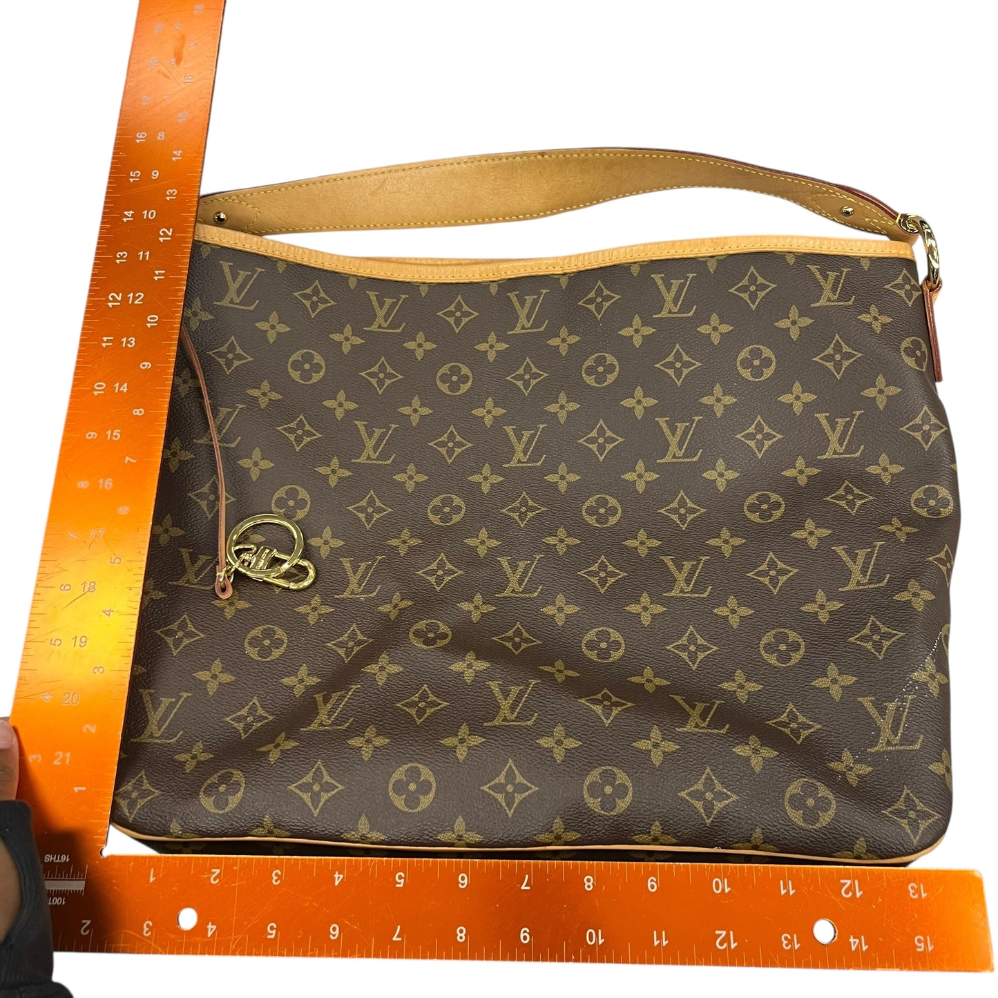 Handbag Luxury Designer By Louis Vuitton, Size: Medium