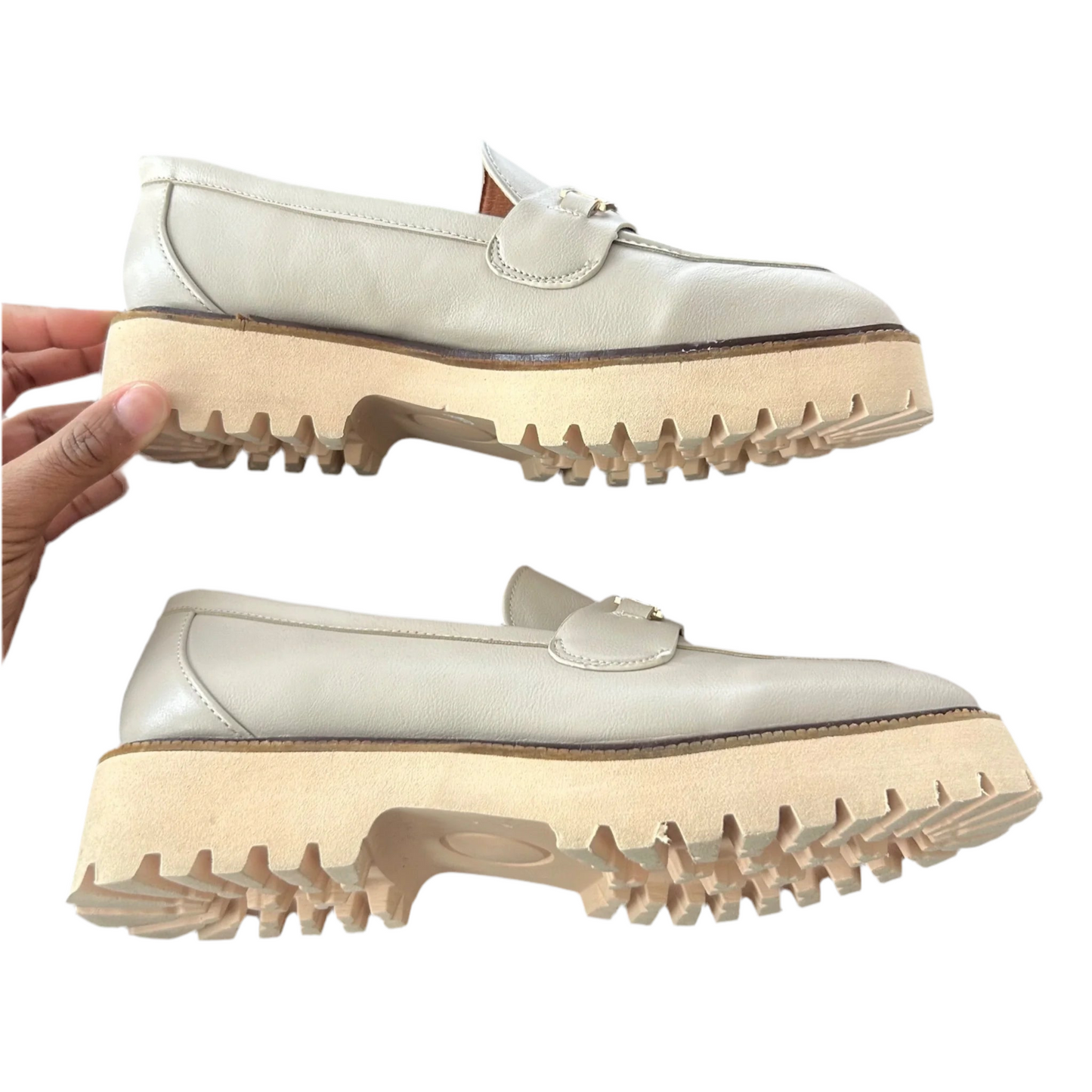 Shoes Flats By CCocci In Taupe, Size: 9