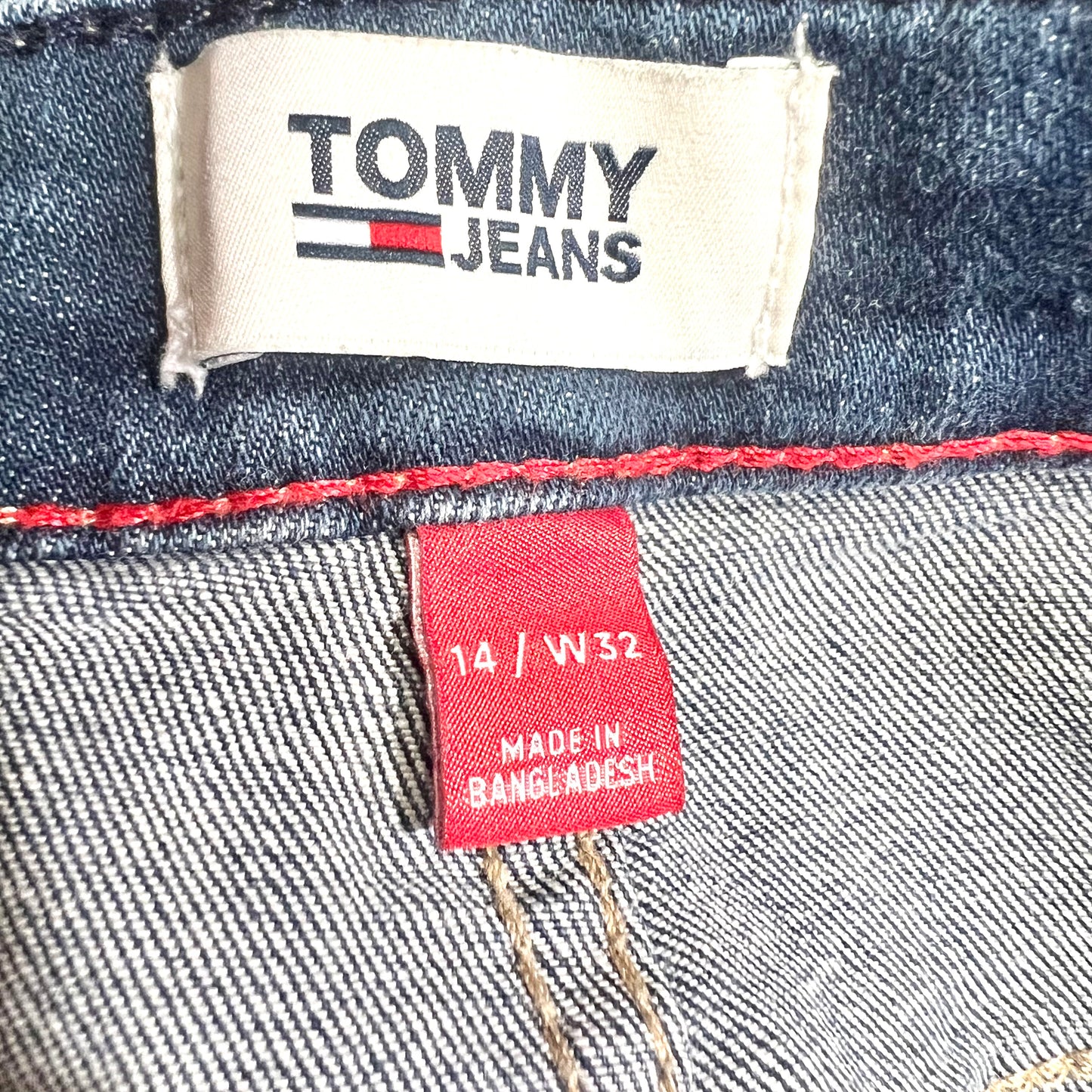 Shorts By Tommy Hilfiger  Size: 14