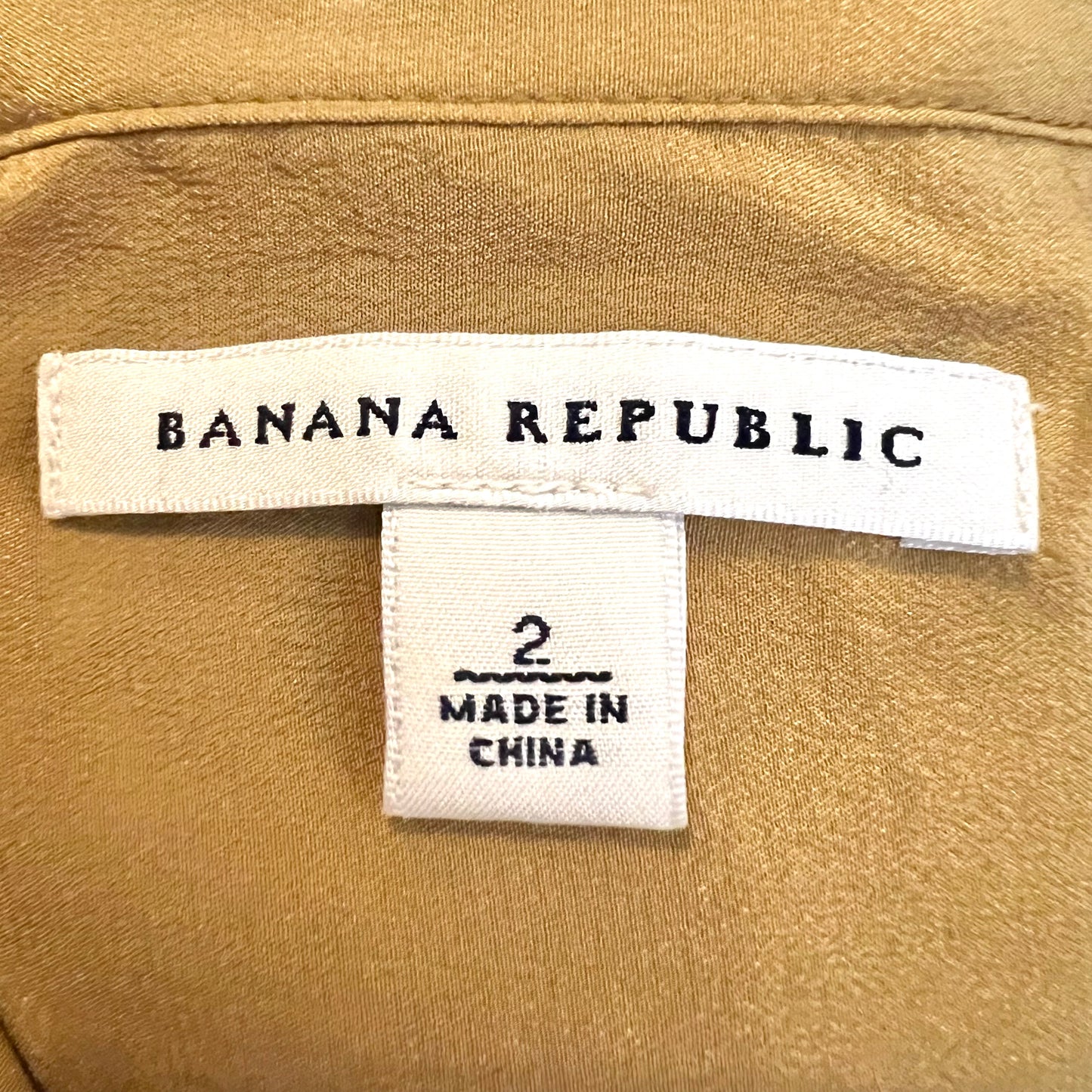Blouse Sleeveless By Banana Republic  Size: Xs