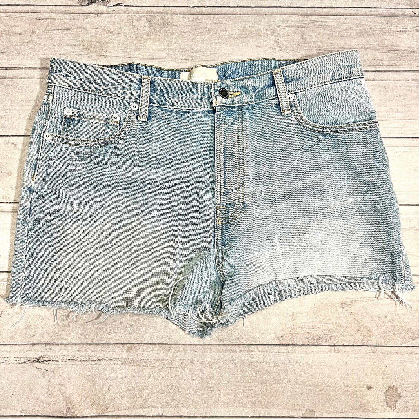 Shorts By Everlane  Size: 8