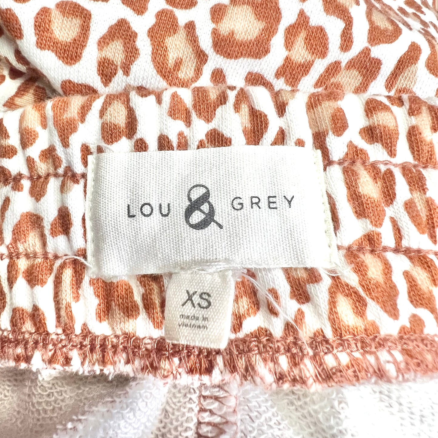 Shorts By Lou And Grey  Size: Xs
