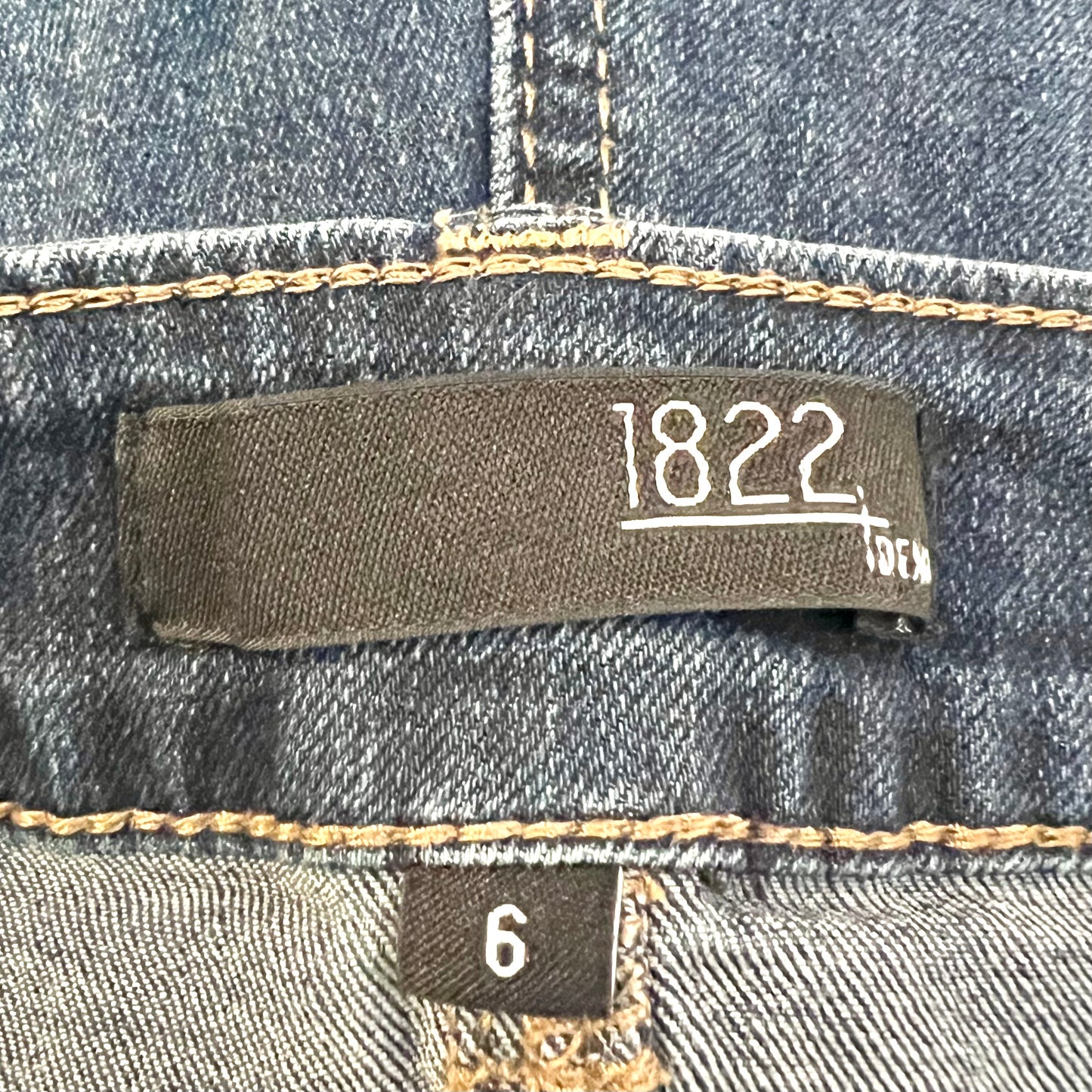 Shorts By 1822 Denim  Size: 6