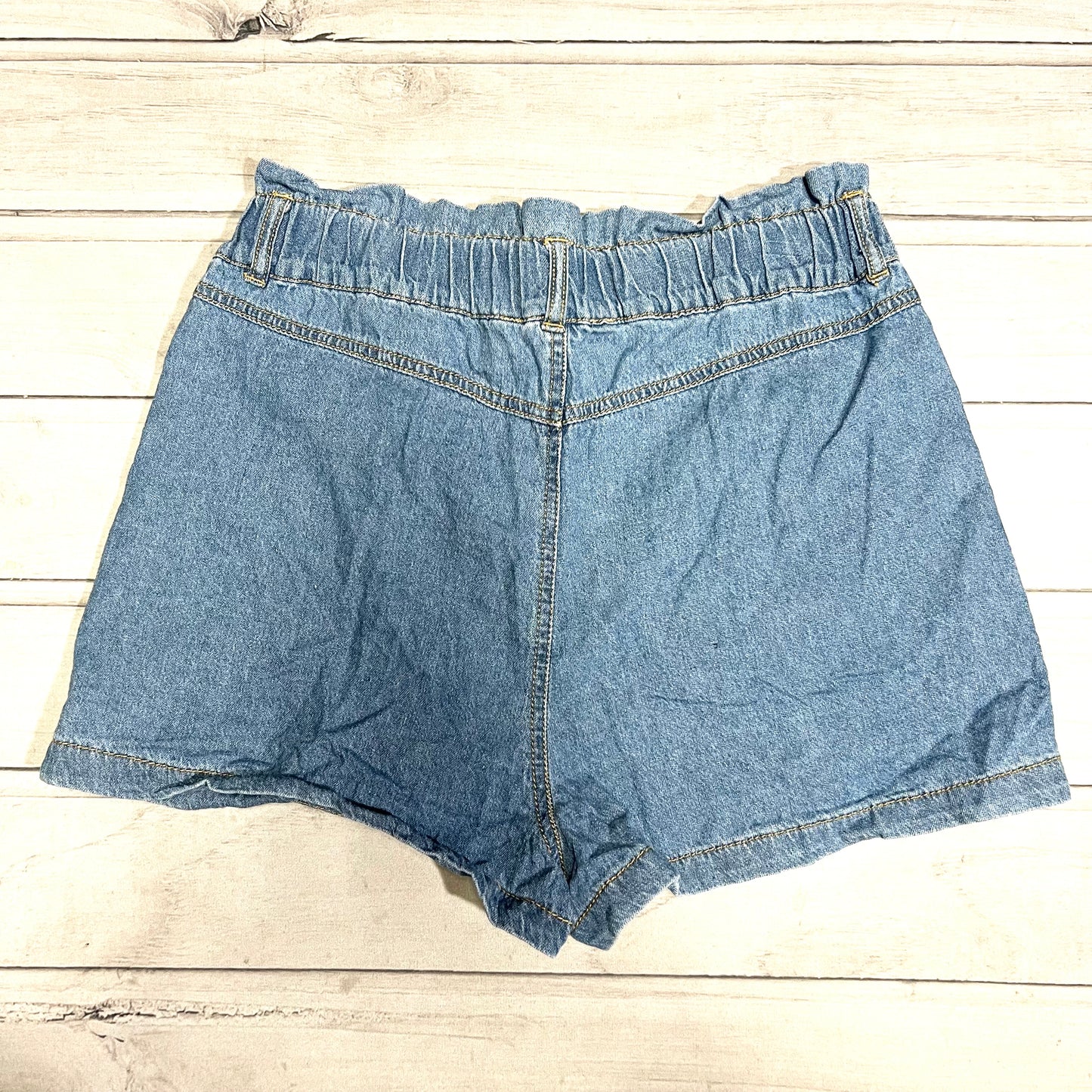 Shorts By Love Tree  Size: 6