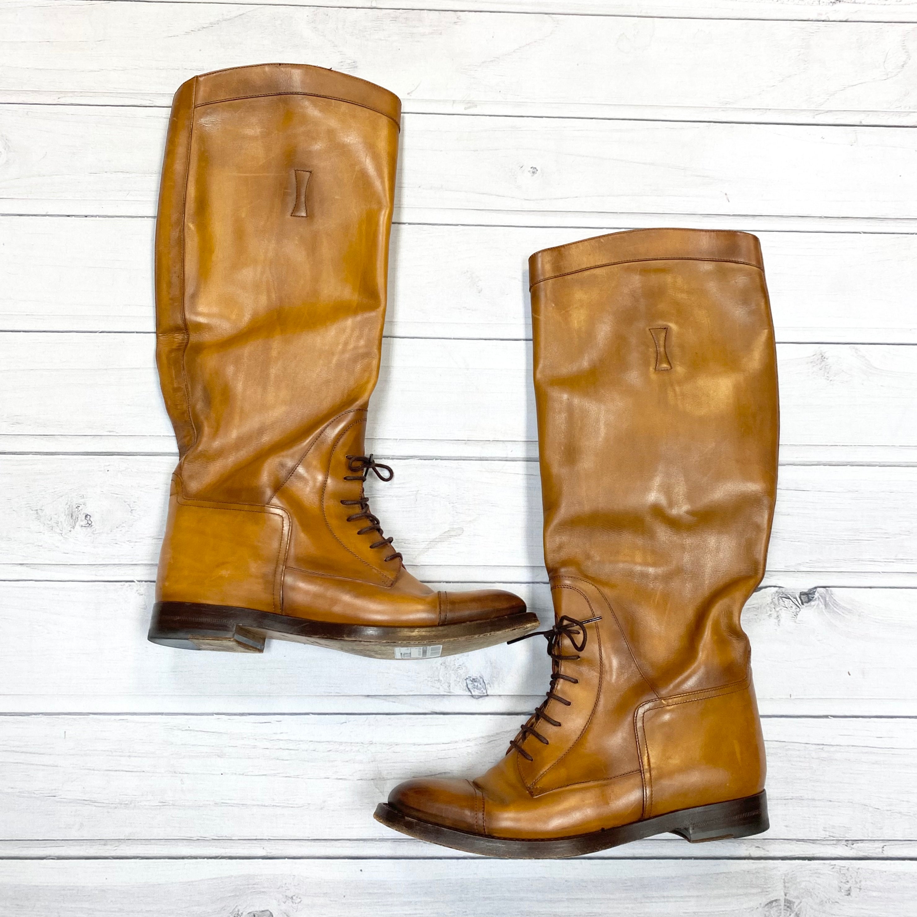 Boots Luxury Designer By Gucci  Size: 8