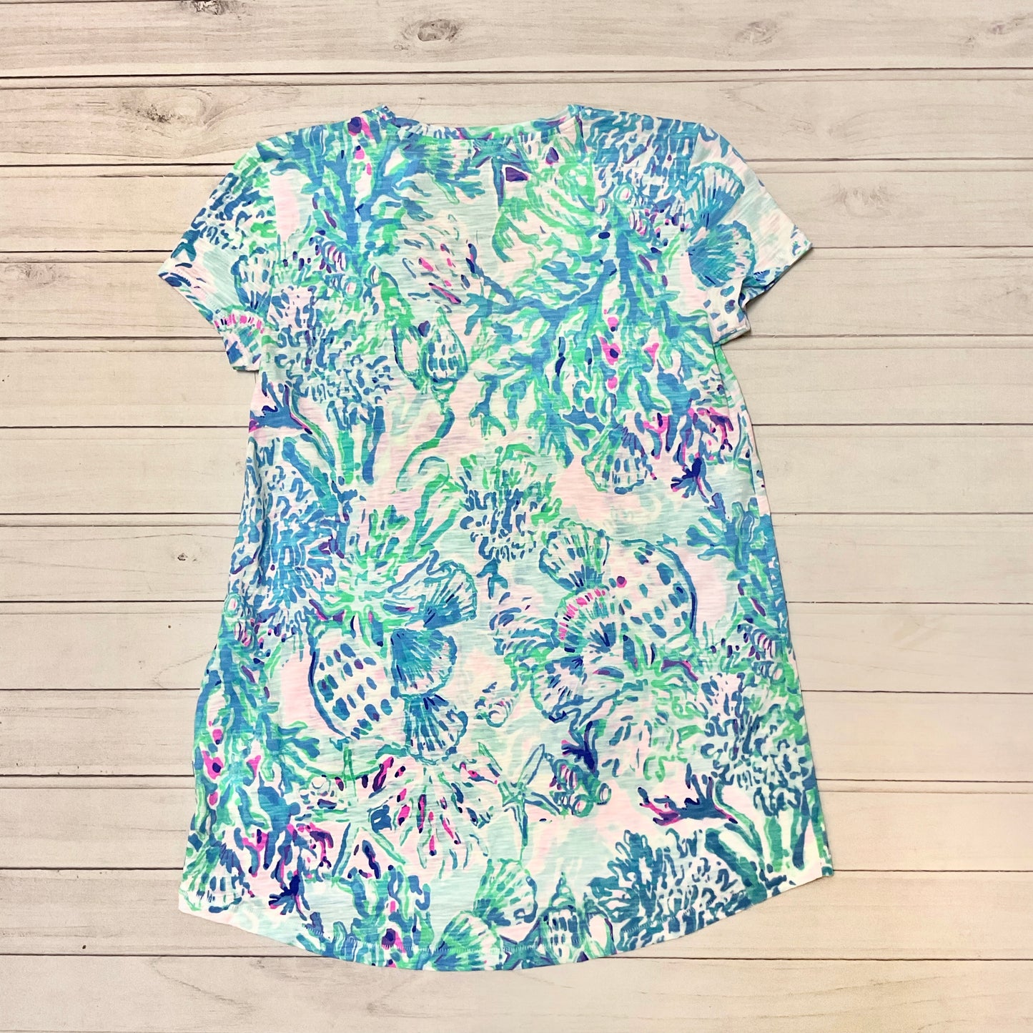 Top Short Sleeve Designer By Lilly Pulitzer  Size: XXS