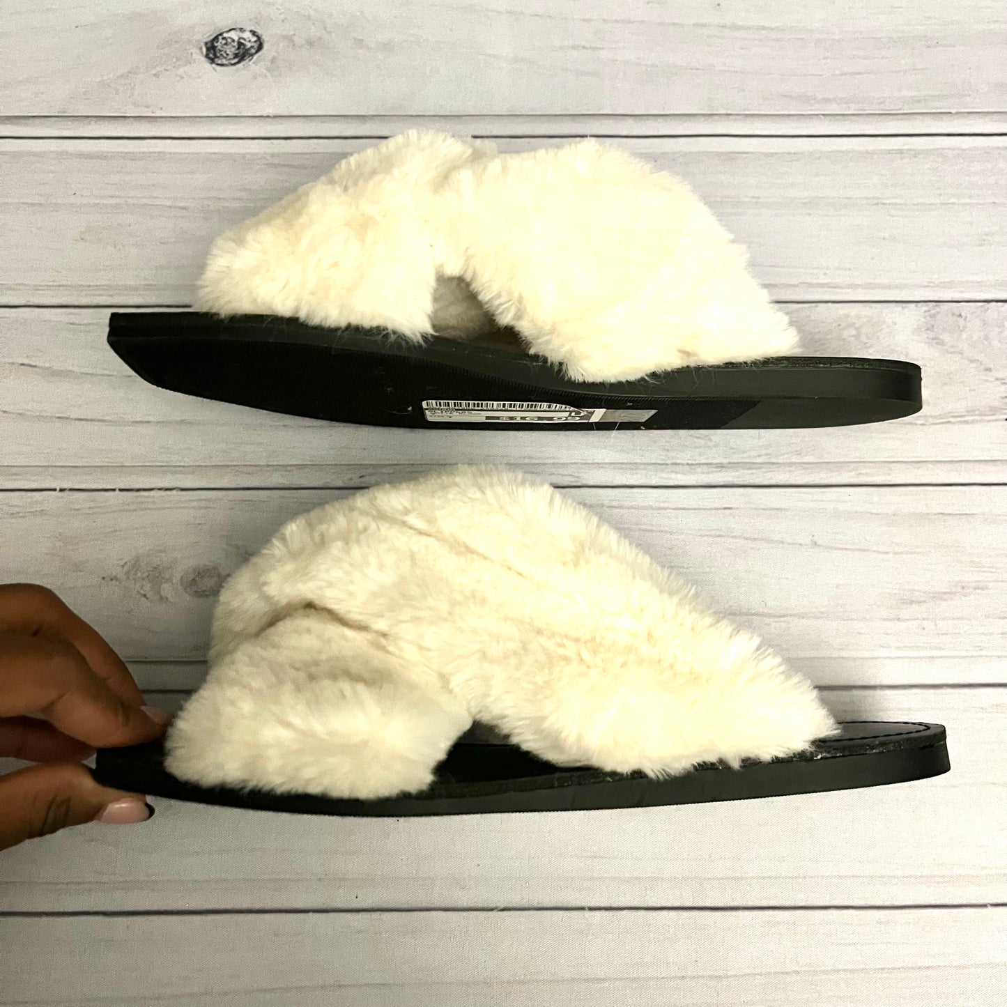 Slippers By Soda  Size: 7